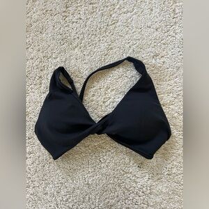 Black triangle sport bra